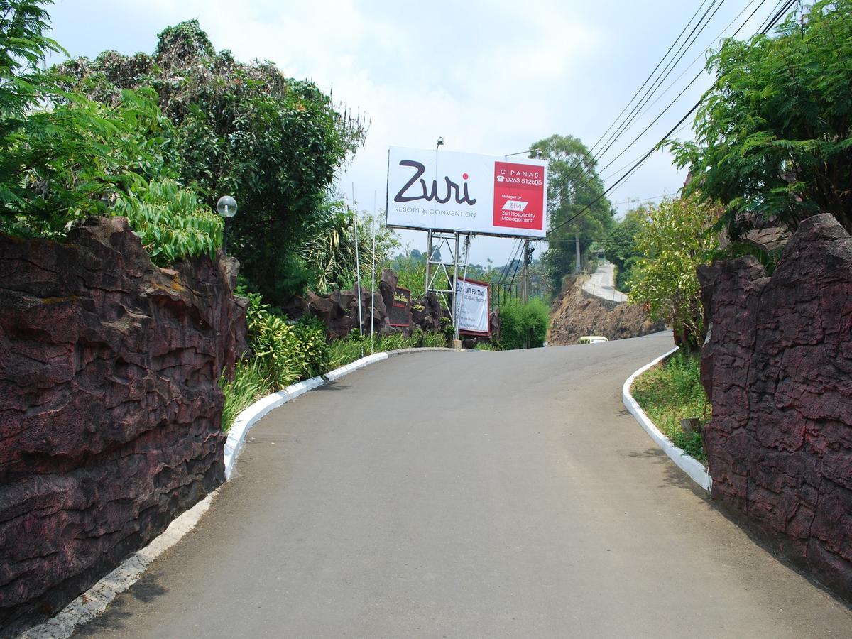 Zuri Resort Cipanas Puncak Exterior foto