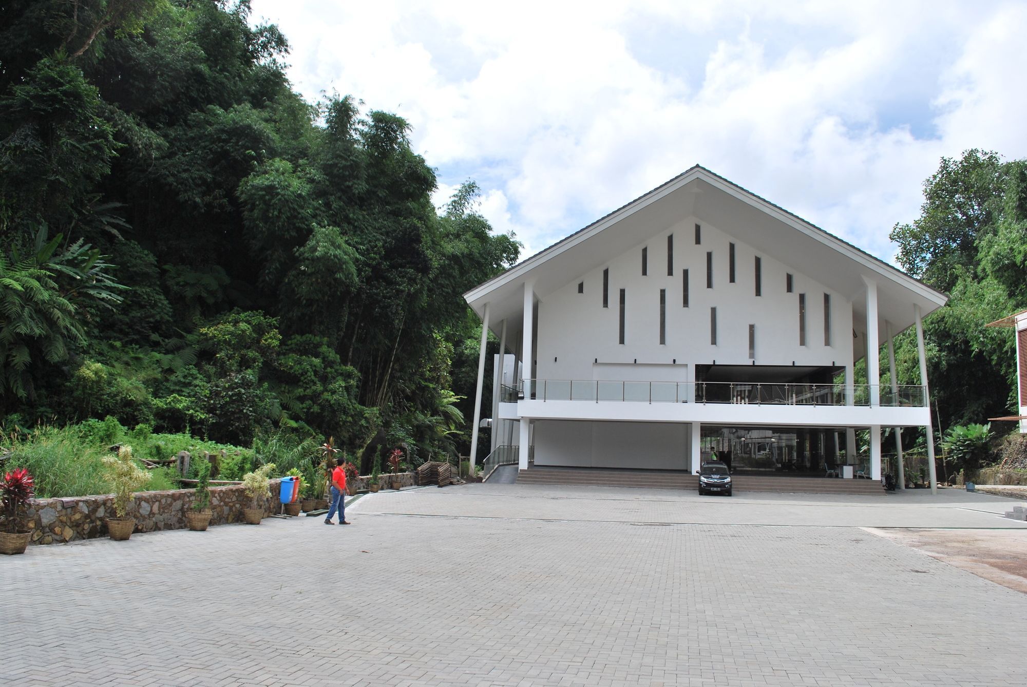 Zuri Resort Cipanas Puncak Exterior foto